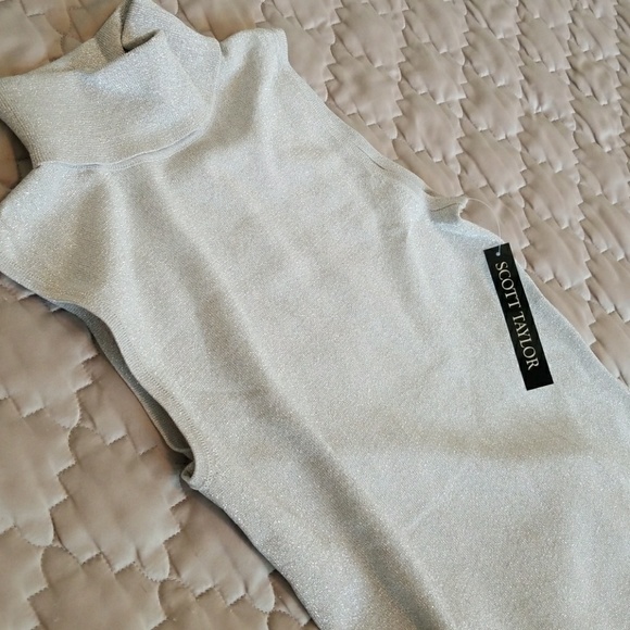 NWT Scott Taylor sleeveless turtleneck blouse - Picture 3 of 7
